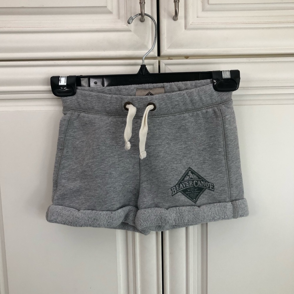 Beaver Canoe girls sweatshorts